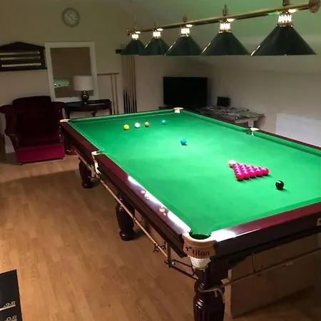 Captivating 2-bed In The Countryside Apartmán Donegal Town